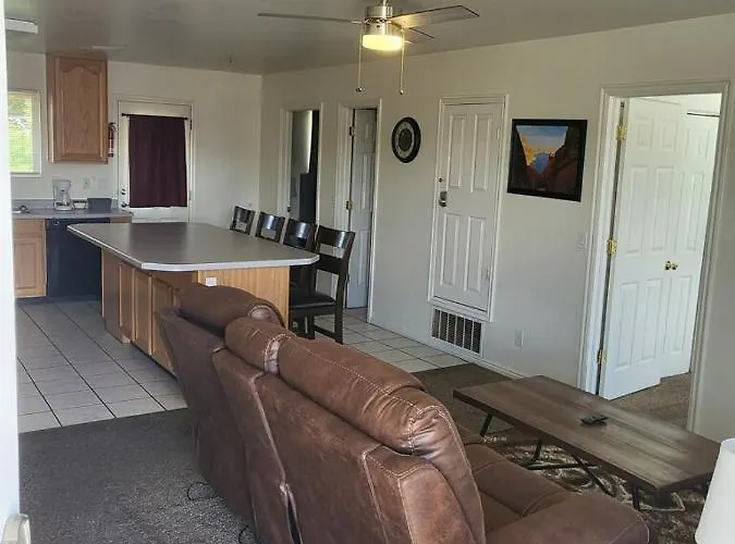 Tail Wind Life Llc Appartement