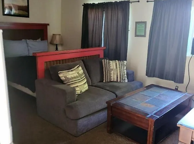 Tail Wind Life Llc Appartement